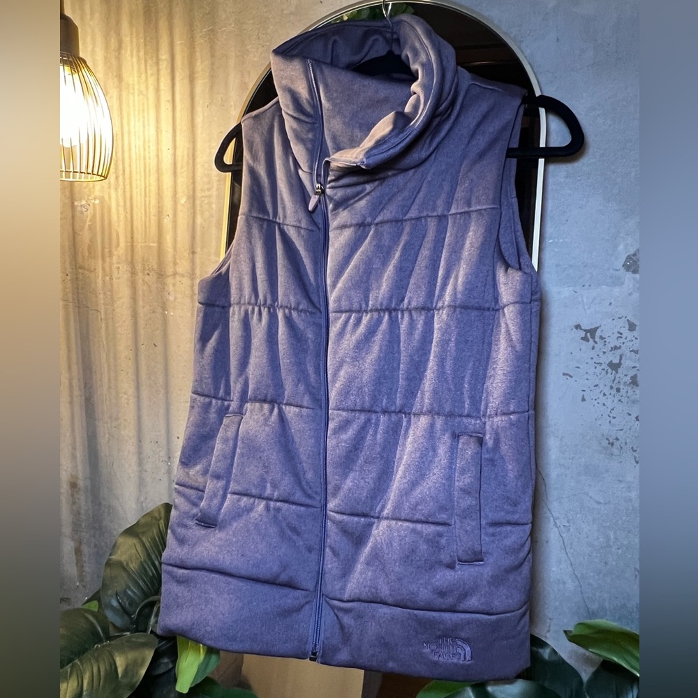 🌙 THE NORTH FACE ASYMMETRICAL VEST- GREAR CONDITION